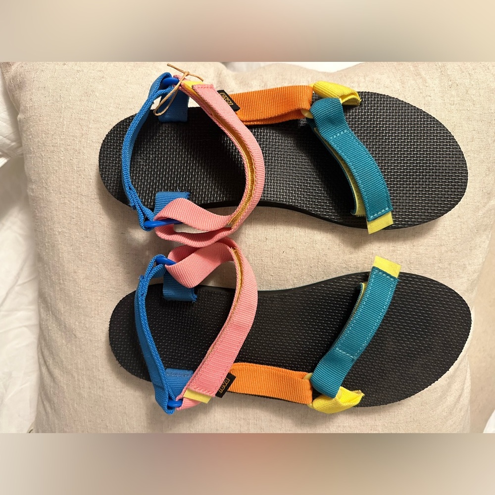 Colorblock teva sandals